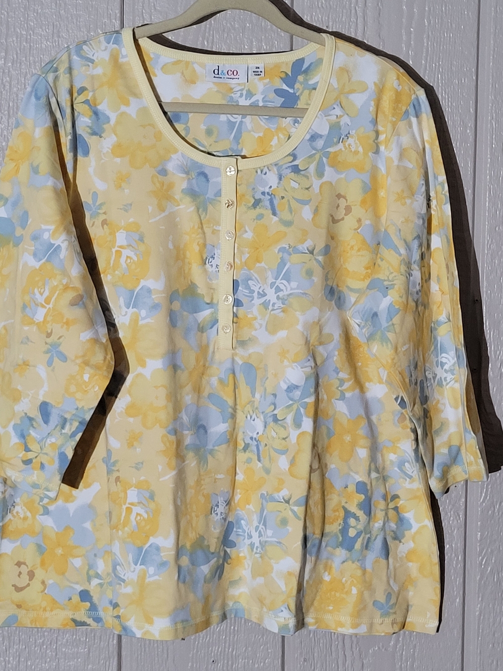d&co. Yellow Floral Long Sleeve Button-Front Tee